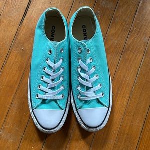 Never worn Tiffany blue Converse All Star low top sneakers